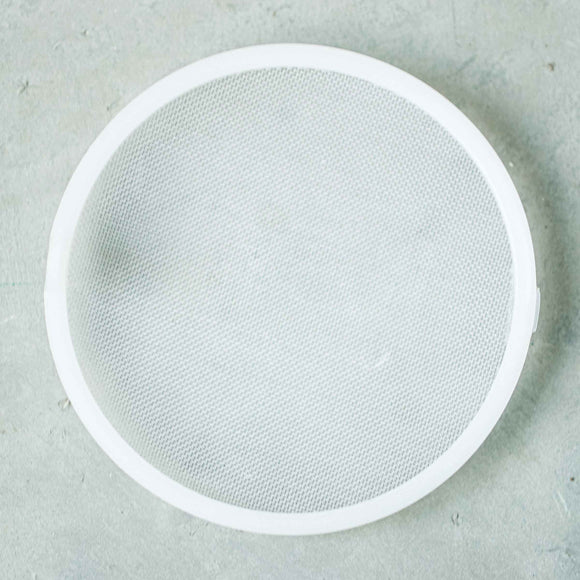 Funnel with Screen